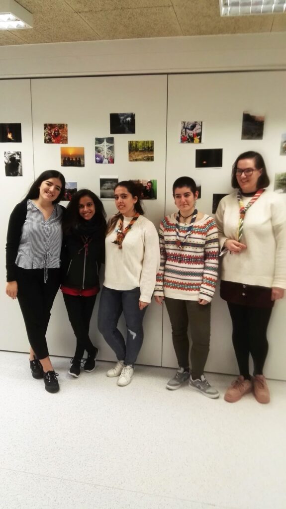 GANADORAS CONCURSO DE FOTOGRAFOA VALORESY LABORES SCOUTS 2018 575x1024